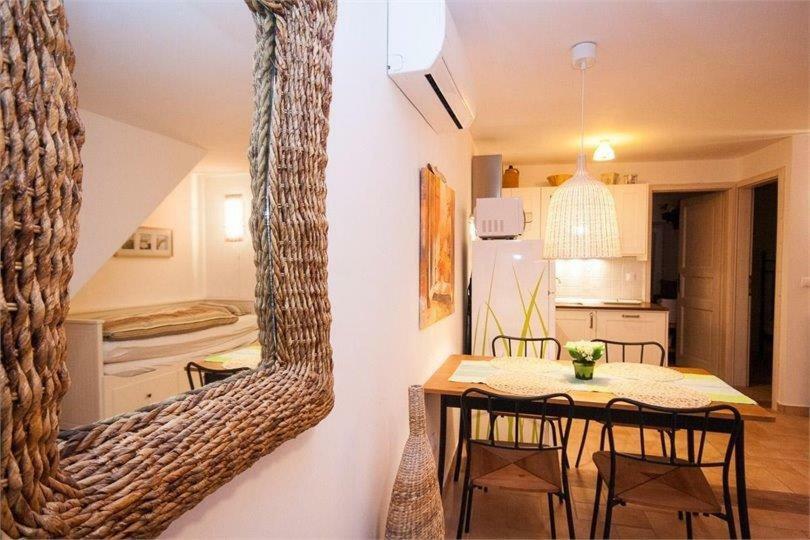 Apartments Mediteranea 바슈카 외부 사진