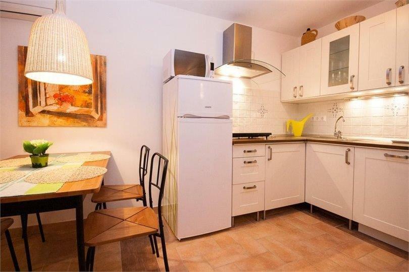 Apartments Mediteranea 바슈카 외부 사진